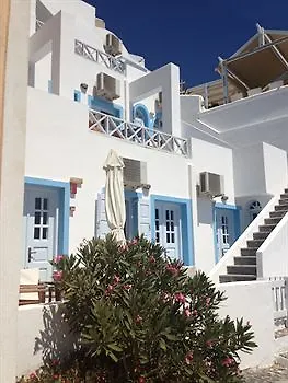 Anita's 3* Santorini Island