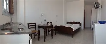 Anita's Hotel